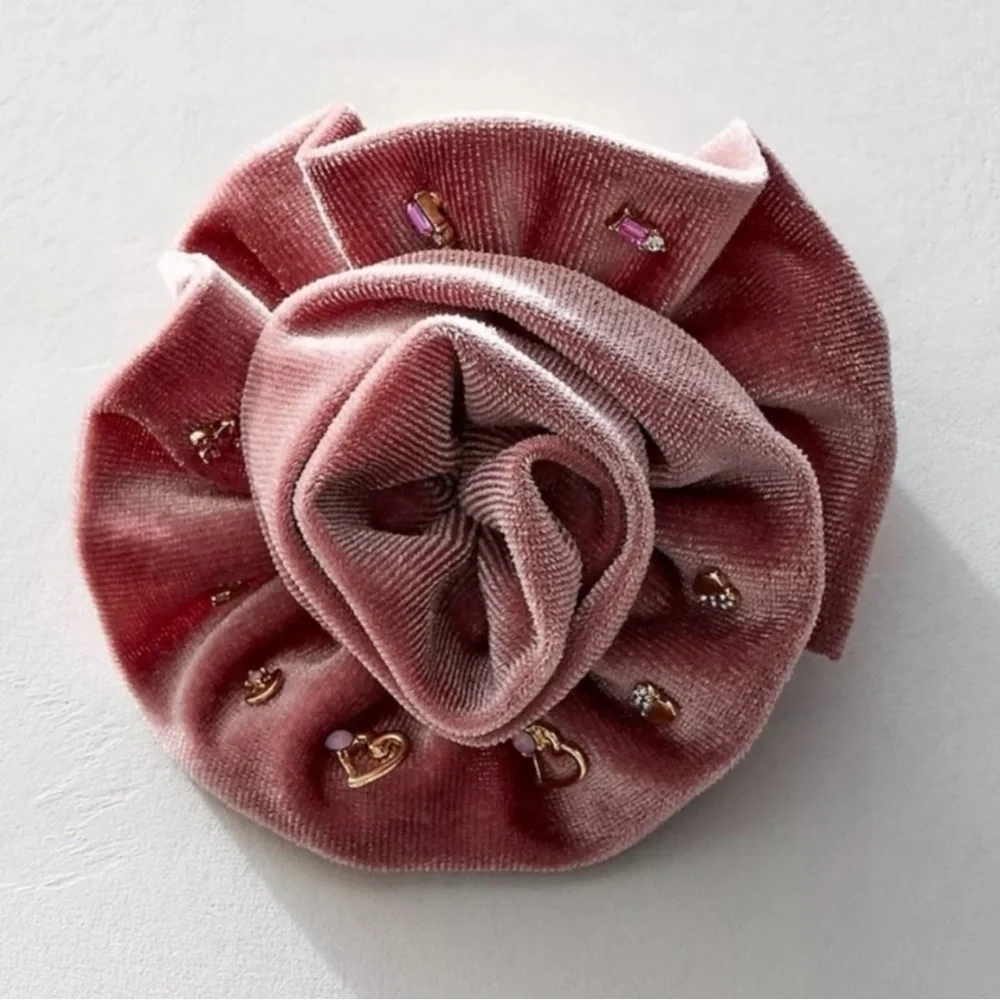 Free People Blush Pink Velvet Rose Brooch 5 Pairs of Stud Earrings Cross Heart